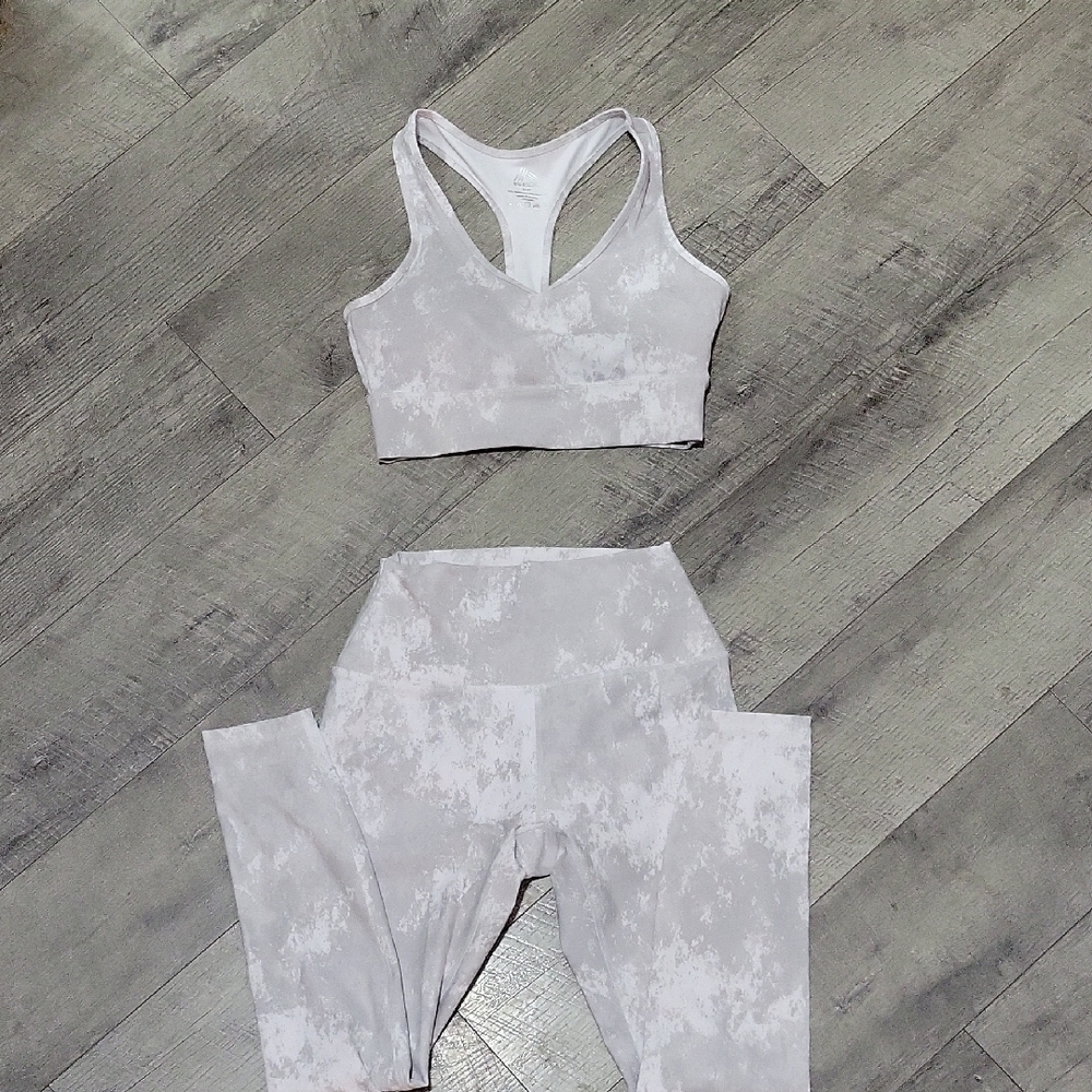 White and Gray Sports Bra and Leggings Set